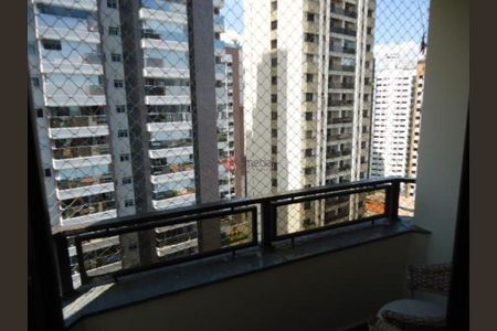 Apartamento à venda com 302m², 4 quartos e 4 vagas