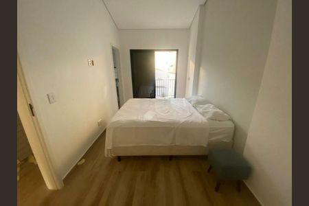Casa à venda com 130m², 3 quartos e 2 vagas