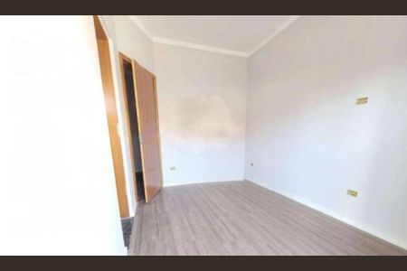 Casa à venda com 105m², 2 quartos e 2 vagas