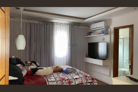 Casa à venda com 230m², 3 quartos e 2 vagas