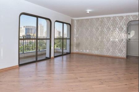 Apartamento à venda com 166m², 4 quartos e 2 vagas