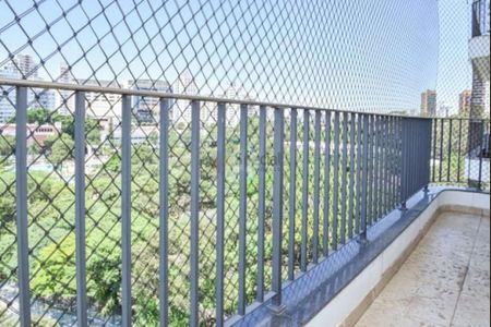 Apartamento à venda com 166m², 4 quartos e 2 vagas