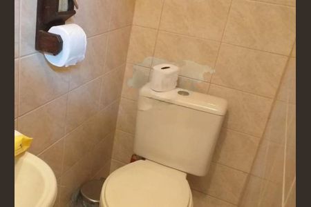Casa à venda com 100m², 3 quartos e 2 vagas