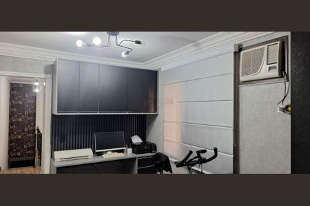 Casa à venda com 105m², 4 quartos e 2 vagas