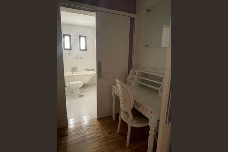 Apartamento à venda com 226m², 4 quartos e 4 vagas