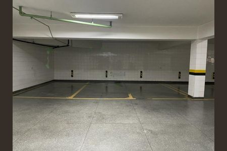 Apartamento à venda com 226m², 4 quartos e 4 vagas