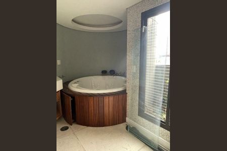 Apartamento à venda com 226m², 4 quartos e 4 vagas