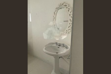 Apartamento à venda com 226m², 4 quartos e 4 vagas