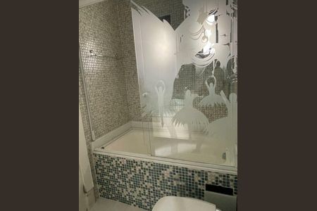 Apartamento à venda com 226m², 4 quartos e 4 vagas