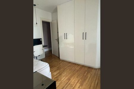 Apartamento à venda com 226m², 4 quartos e 4 vagas