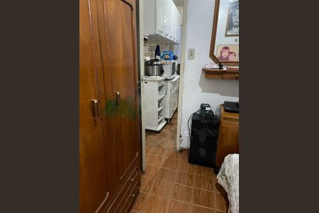 Casa à venda com 95m², 2 quartos e sem vaga
