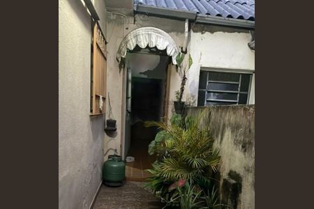 Casa à venda com 95m², 2 quartos e sem vaga