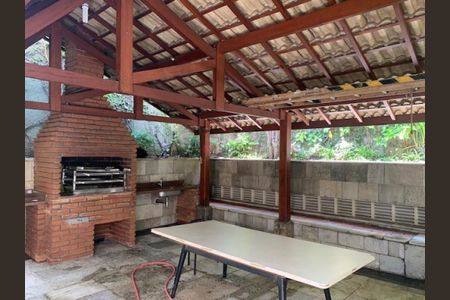 Apartamento à venda com 197m², 3 quartos e 2 vagas