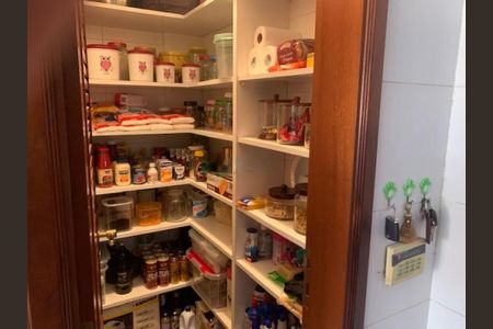 Apartamento à venda com 197m², 3 quartos e 2 vagas