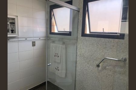 Apartamento à venda com 197m², 3 quartos e 2 vagas