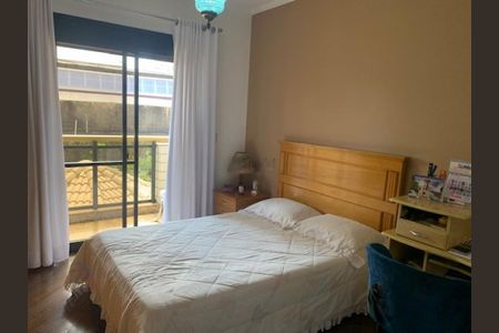 Apartamento à venda com 197m², 3 quartos e 2 vagas