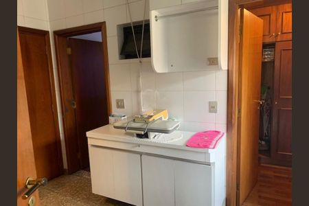 Apartamento à venda com 197m², 3 quartos e 2 vagas