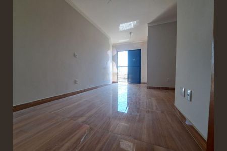 Casa à venda com 129m², 2 quartos e 2 vagas