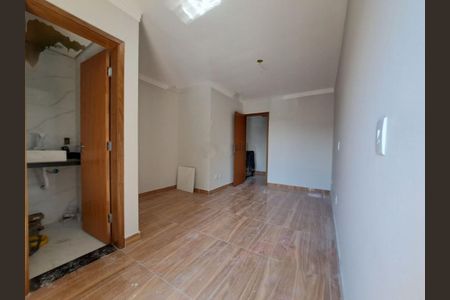 Casa à venda com 129m², 2 quartos e 2 vagas