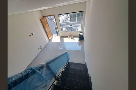 Casa à venda com 129m², 2 quartos e 2 vagas