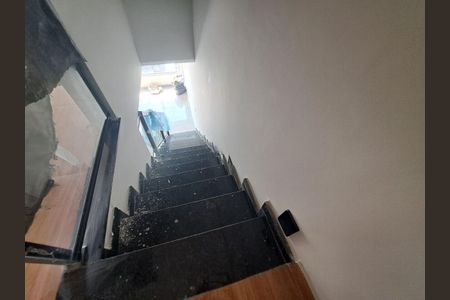 Casa à venda com 129m², 2 quartos e 2 vagas