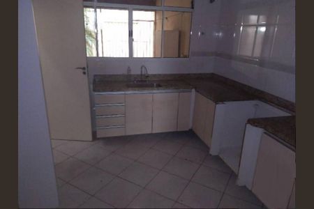 Casa à venda com 200m², 3 quartos e 4 vagas