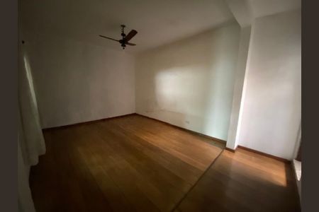 Casa à venda com 130m², 3 quartos e 2 vagas