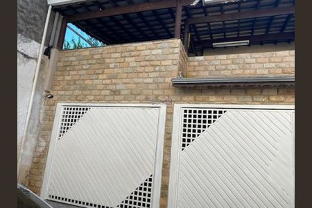 Casa à venda com 130m², 3 quartos e 2 vagas