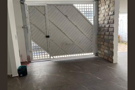 Casa à venda com 130m², 3 quartos e 2 vagas