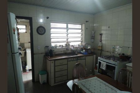 Casa à venda com 165m², 3 quartos e 1 vaga