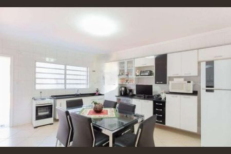 Casa à venda com 148m², 2 quartos e 1 vaga