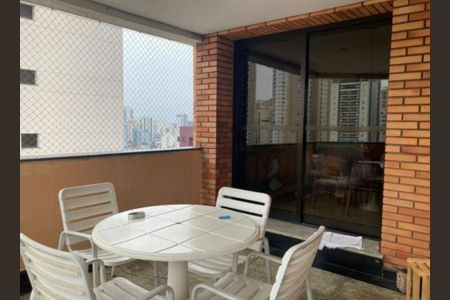 Apartamento à venda com 236m², 4 quartos e 4 vagas