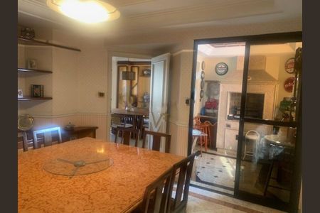 Apartamento à venda com 236m², 4 quartos e 4 vagas