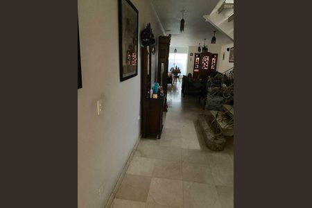 Casa à venda com 283m², 4 quartos e 2 vagas