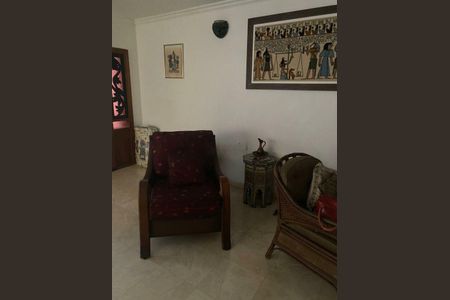 Casa à venda com 283m², 4 quartos e 2 vagas