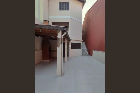 Casa à venda com 286m², 3 quartos e 2 vagas