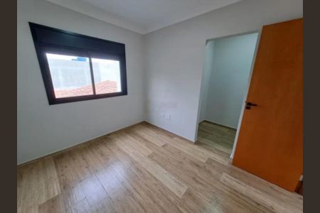Casa à venda com 135m², 3 quartos e 4 vagas