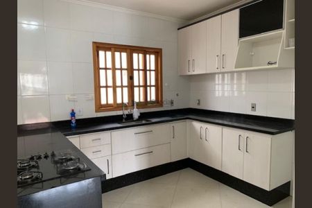 Casa à venda com 150m², 3 quartos e 3 vagas