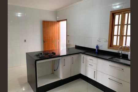 Casa à venda com 150m², 3 quartos e 3 vagas
