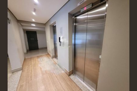 Apartamento à venda com 30m², 1 quarto e 1 vaga
