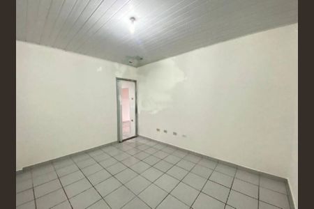 Casa à venda com 240m², 2 quartos e 3 vagas