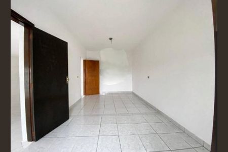 Casa à venda com 240m², 2 quartos e 3 vagas