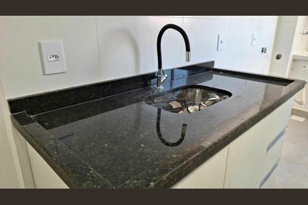 Apartamento à venda com 30m², 1 quarto e sem vaga