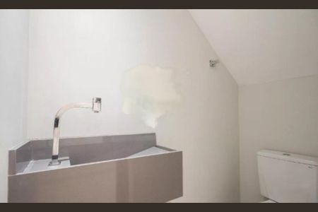 Casa à venda com 149m², 3 quartos e 5 vagas