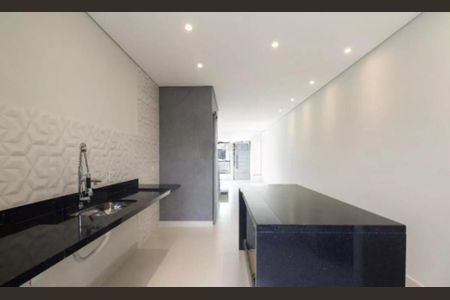 Casa à venda com 149m², 3 quartos e 5 vagas