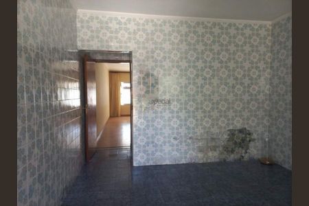 Casa à venda com 130m², 3 quartos e 5 vagas