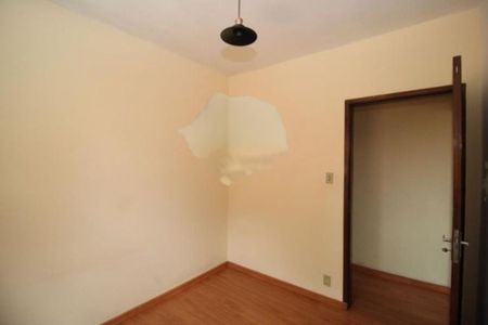 Casa à venda com 130m², 3 quartos e 5 vagas