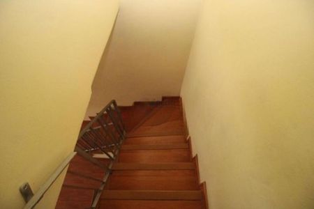 Casa à venda com 130m², 3 quartos e 5 vagas