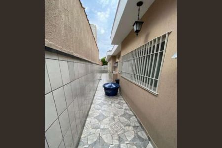 Casa à venda com 253m², 3 quartos e 4 vagas