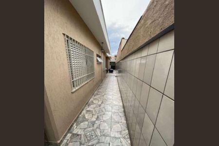 Casa à venda com 253m², 3 quartos e 4 vagas